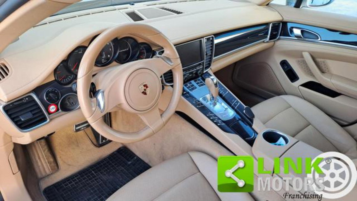 Porsche Panamera 3.6 4 (15)