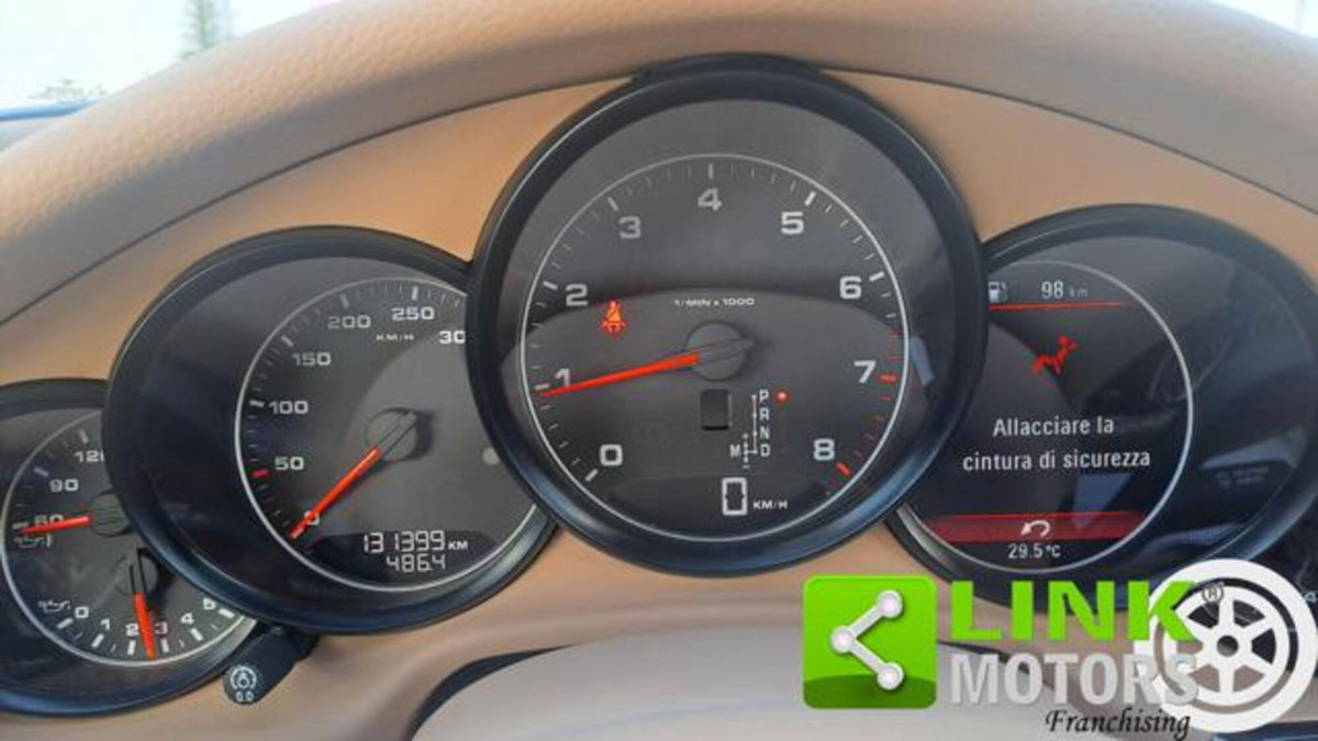Porsche Panamera 3.6 4 (18)