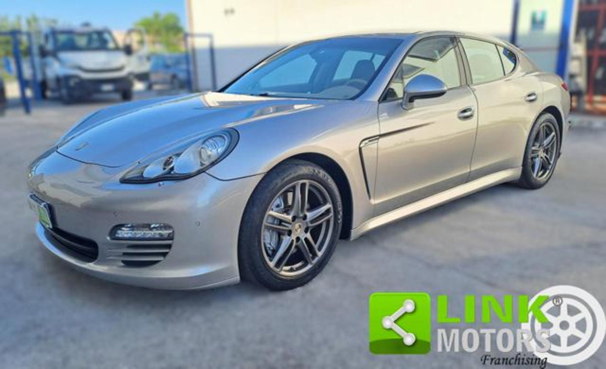 Porsche Panamera 3.6 4 (2)