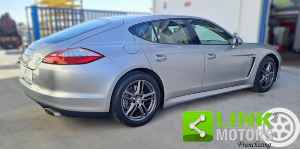 Porsche Panamera 3.6 4 (6)