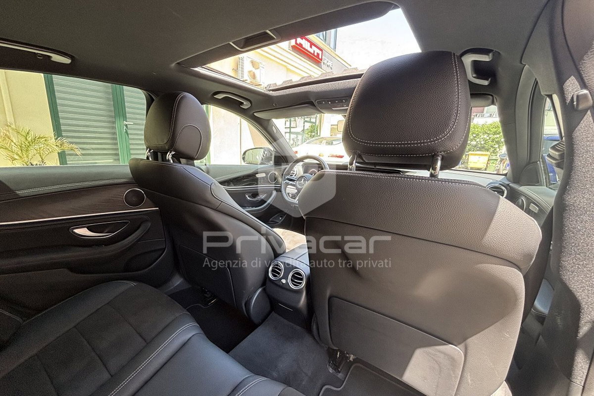 Mercedes-Benz Classe E 220 d 4Matic Auto Sport (13)
