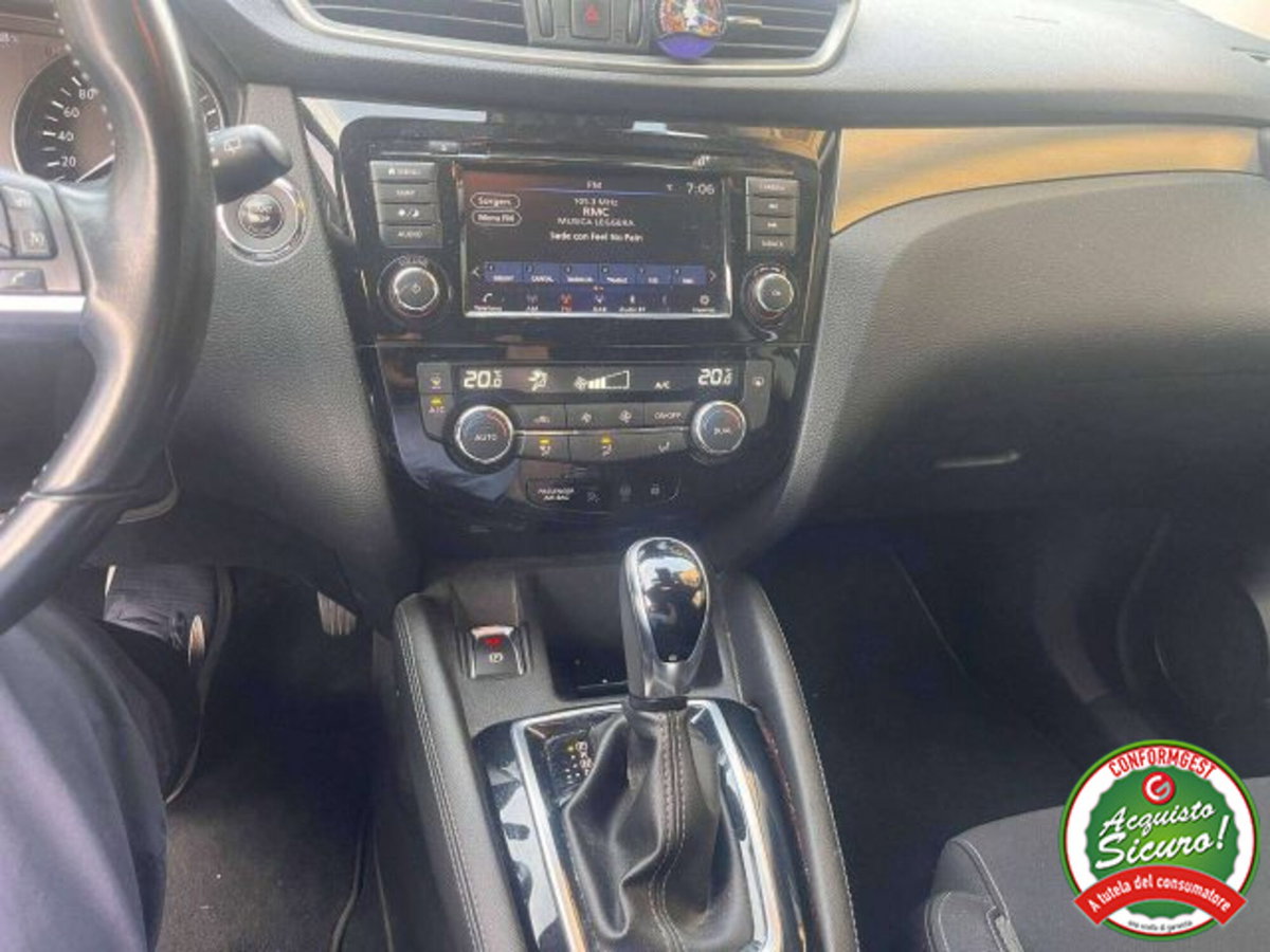 Nissan Qashqai 1.7 dCi 150 CV 4WD Tekna (12)