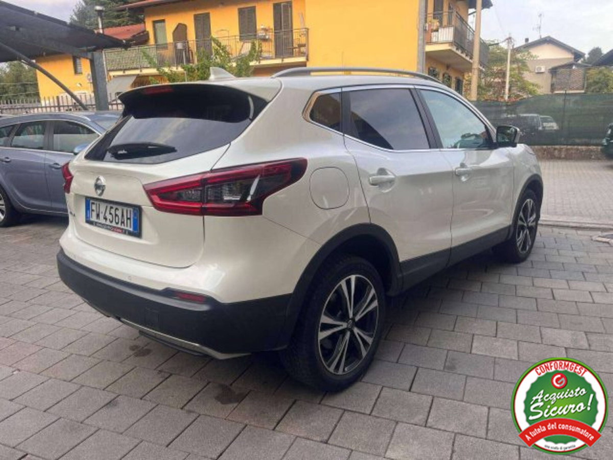 Nissan Qashqai 1.7 dCi 150 CV 4WD Tekna (3)