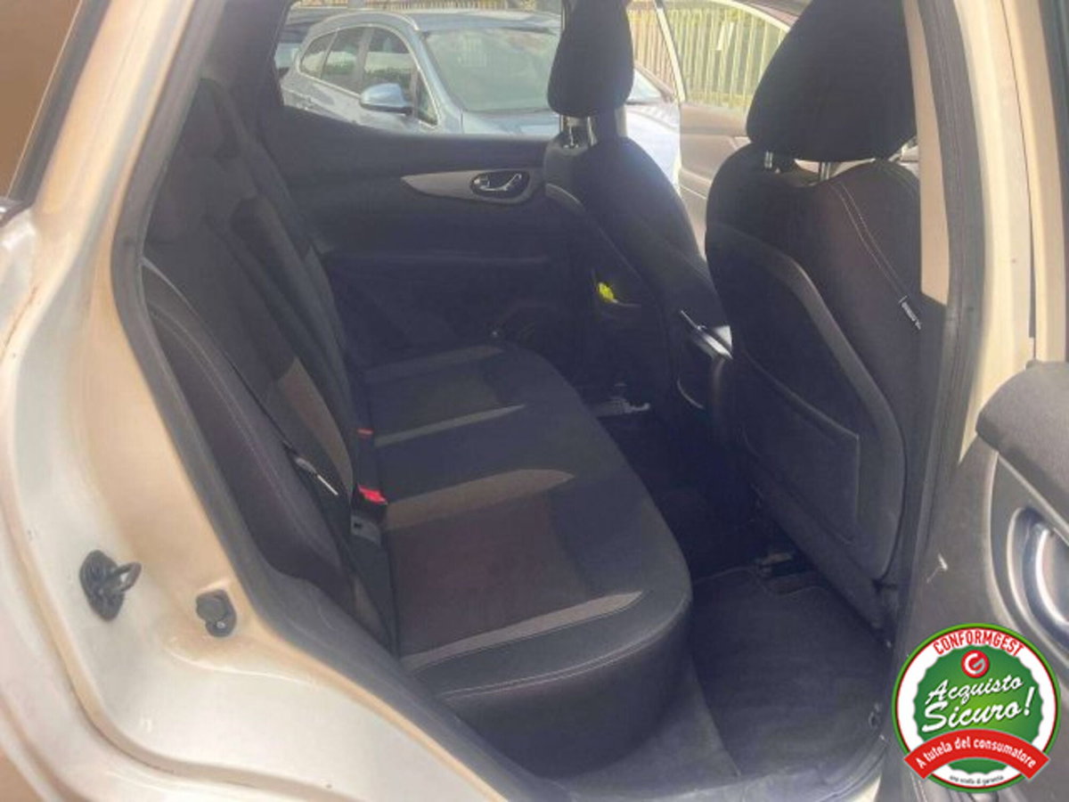 Nissan Qashqai 1.7 dCi 150 CV 4WD Tekna (7)