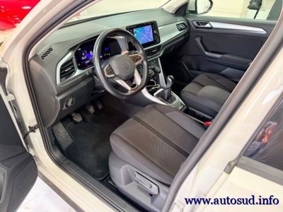 Volkswagen T-Roc 2.0 tdi Life 115cv (11)