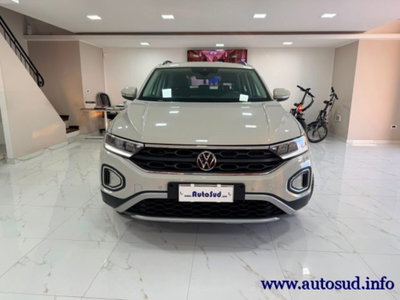 Volkswagen T-Roc 2.0 tdi Life 115cv (2)