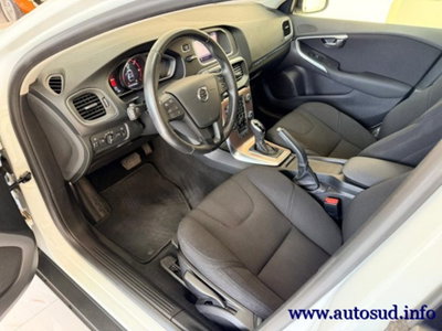 Volvo V40 Cross Country D2 Geartronic (11)