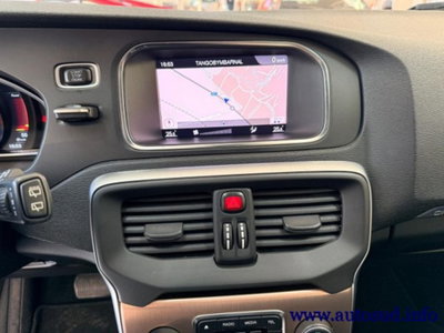 Volvo V40 Cross Country D2 Geartronic (13)