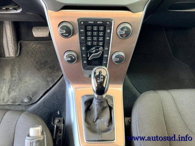 Volvo V40 Cross Country D2 Geartronic (14)