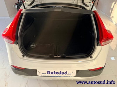 Volvo V40 Cross Country D2 Geartronic (17)