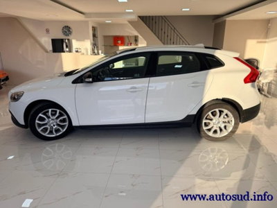 Volvo V40 Cross Country D2 Geartronic (5)