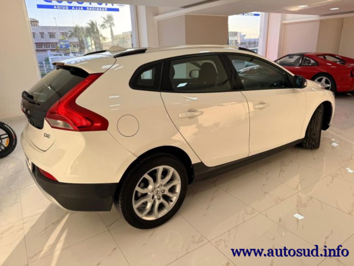 Volvo V40 Cross Country D2 Geartronic (7)