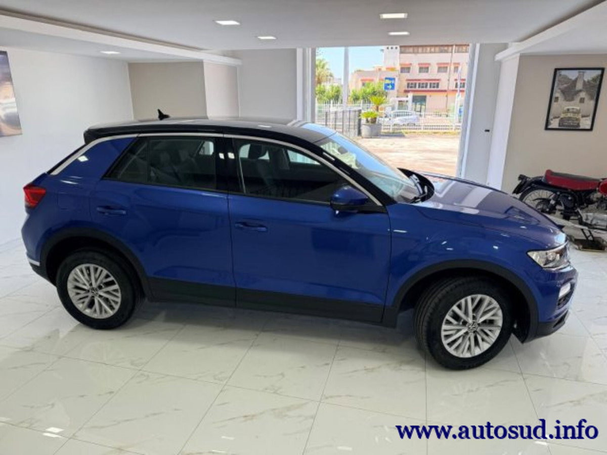 Volkswagen T-Roc 2.0 tdi Life 115cv (7)