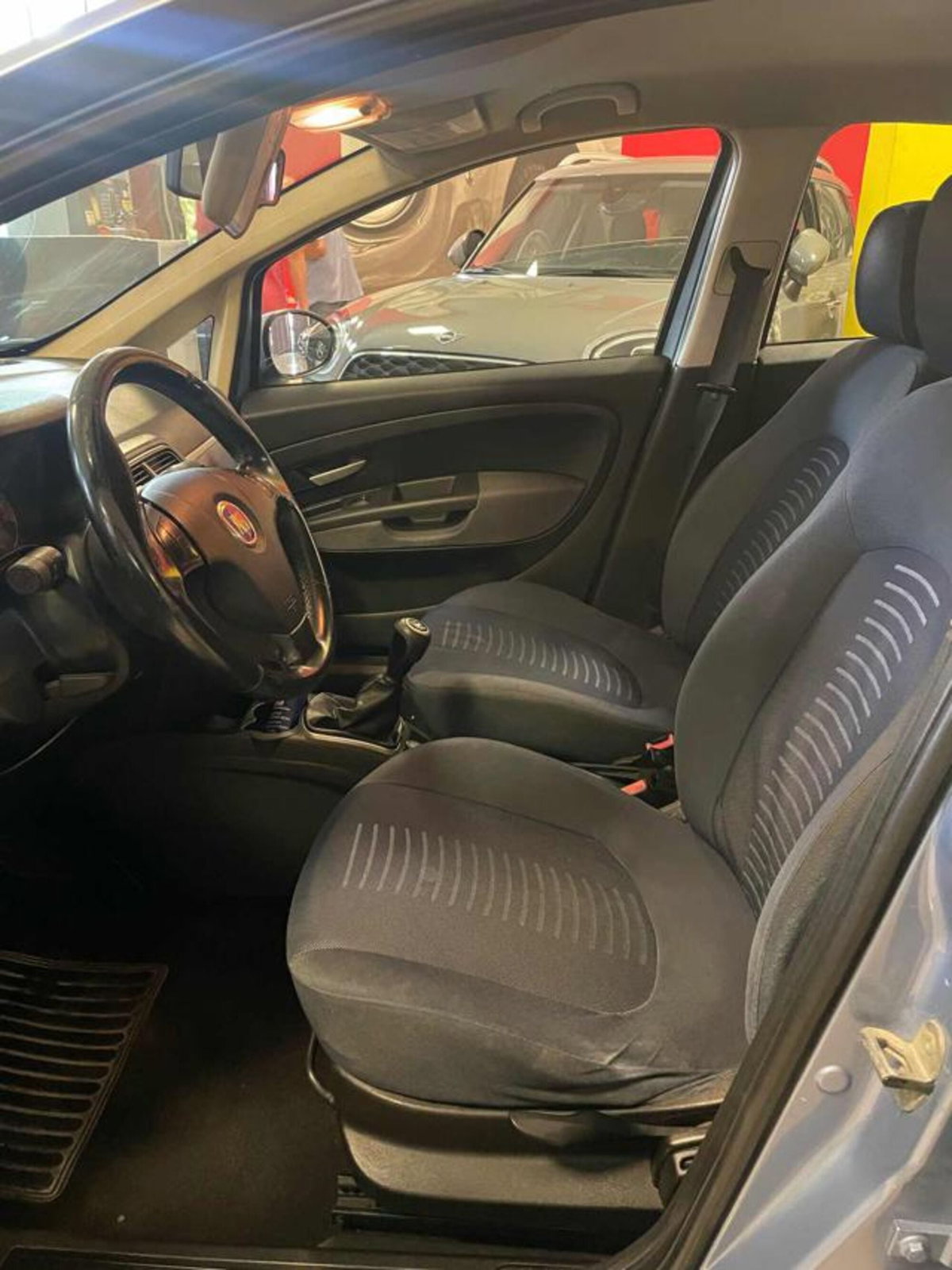 Fiat Punto Classic 1.3 MJT 16V 5 porte Dynamic (8)