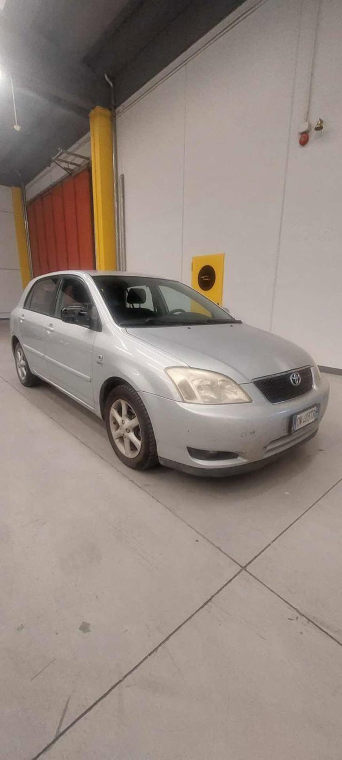 Toyota Corolla 1.6 16V 5 porte