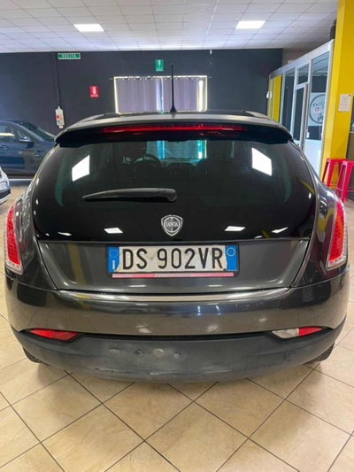 Lancia Delta 2.0 MJT DPF Executive (4)