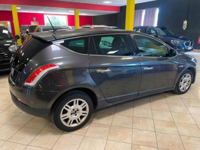 Lancia Delta 2.0 MJT DPF Executive (7)