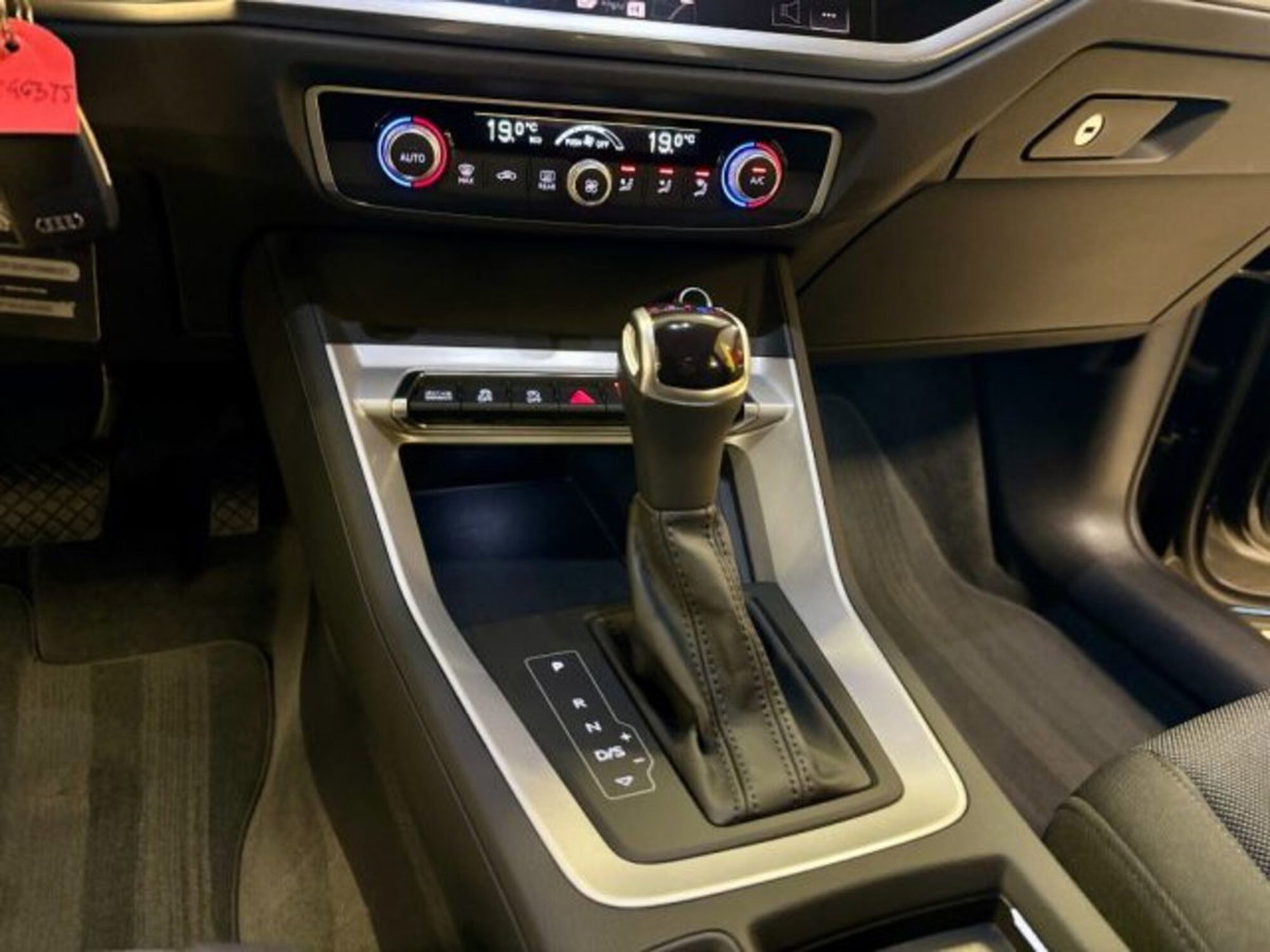 Audi Q3 Sportback 35 TDI S line edition (11)