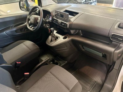 Toyota Proace City City 1.5D 100 CV S&S PC 4p. Active (9)