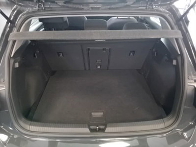 Volkswagen Golf Variant 1.0 eTSI EVO DSG Life (10)