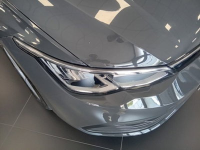 Volkswagen Golf Variant 1.0 eTSI EVO DSG Life (4)