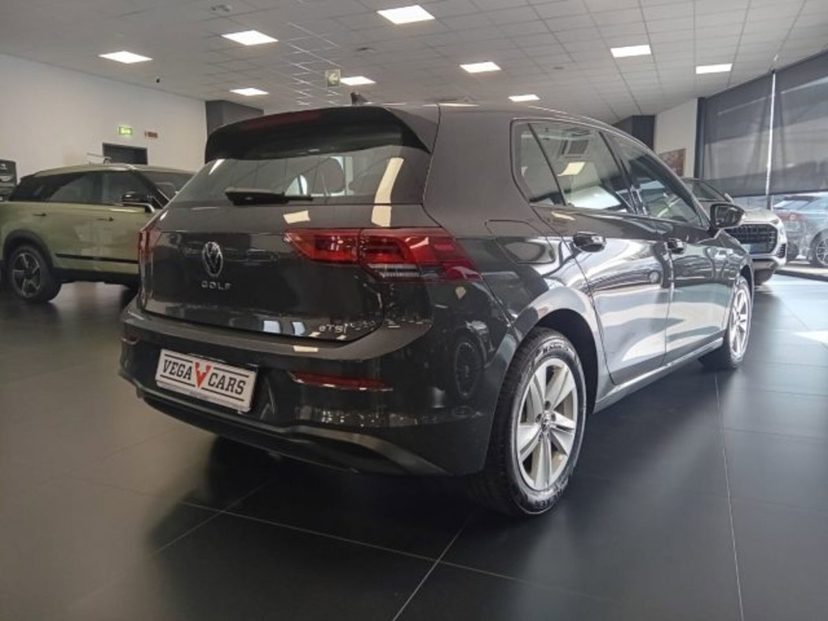 Volkswagen Golf Variant 1.0 eTSI EVO DSG Life (8)
