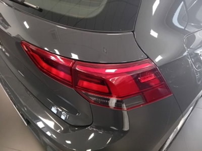 Volkswagen Golf Variant 1.0 eTSI EVO DSG Life (9)