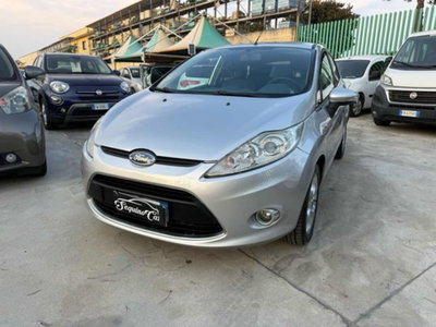 Ford Fiesta 1.4 TDCi 68CV 5 porte Titanium usata