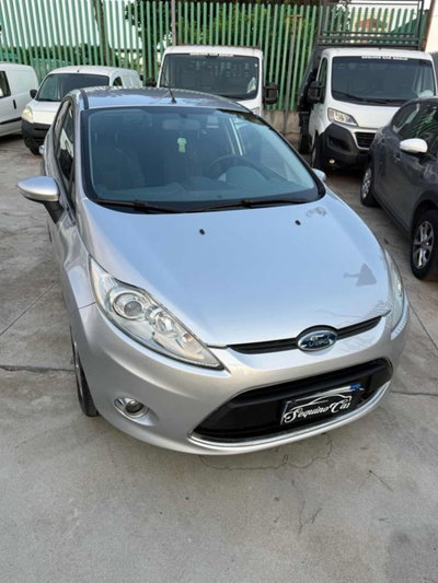 Ford Fiesta 1.4 TDCi 68CV 5 porte Titanium (5)