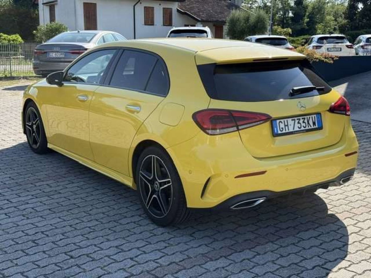 Mercedes-Benz Classe A 200 d AMG Line Premium Plus auto (6)