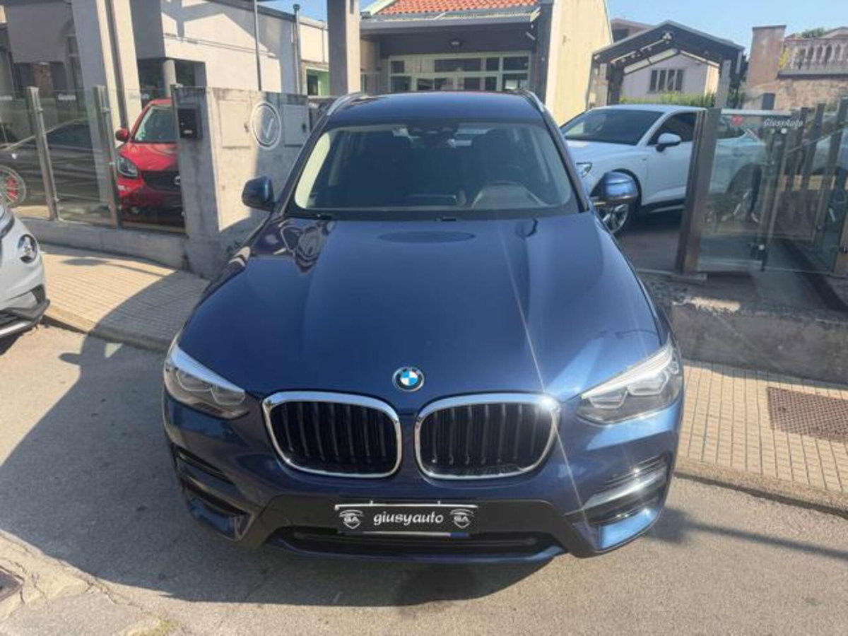 BMW X3 xDrive20d 48V Business Advantage (2)