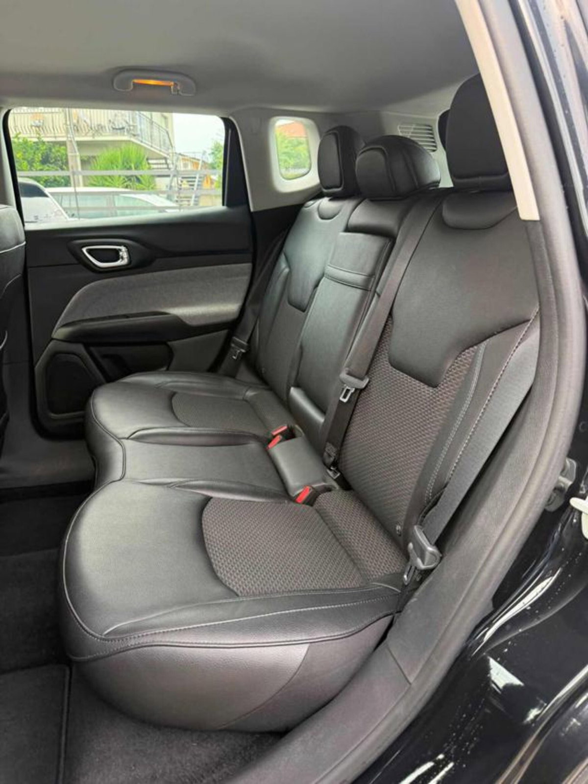 Jeep Compass 1.6 Multijet II 2WD S (10)