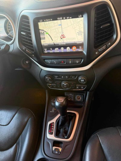 Jeep Cherokee 2.2 Mjt II 4WD Active Drive II Overland (11)