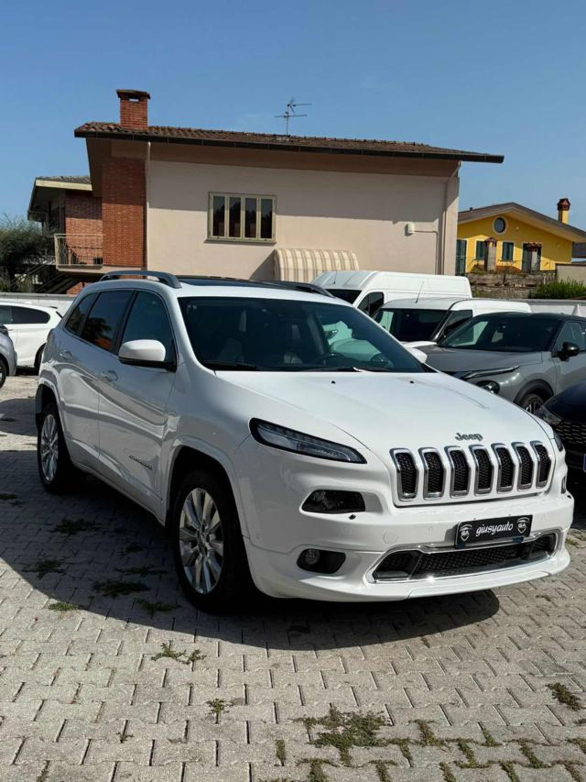 Jeep Cherokee 2.2 Mjt II 4WD Active Drive II Overland (3)
