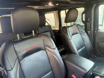 Jeep Wrangler Unlimited 2.2 Mjt II Rubicon (12)