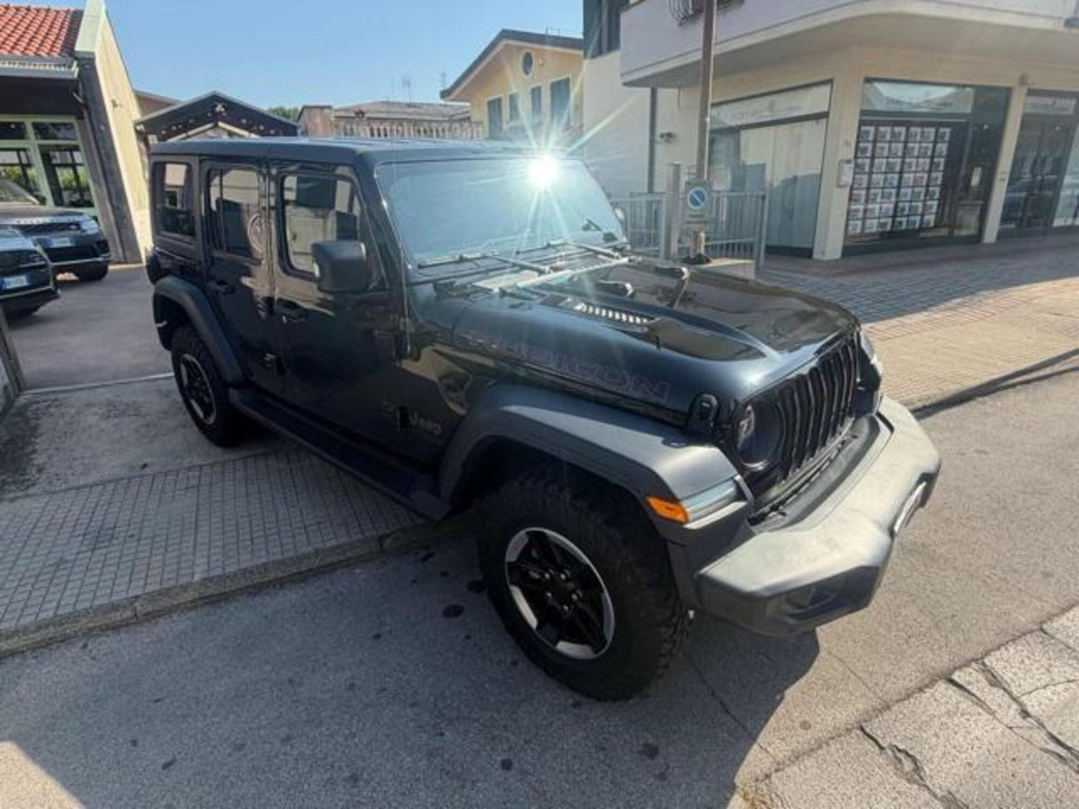 Jeep Wrangler Unlimited 2.2 Mjt II Rubicon (3)