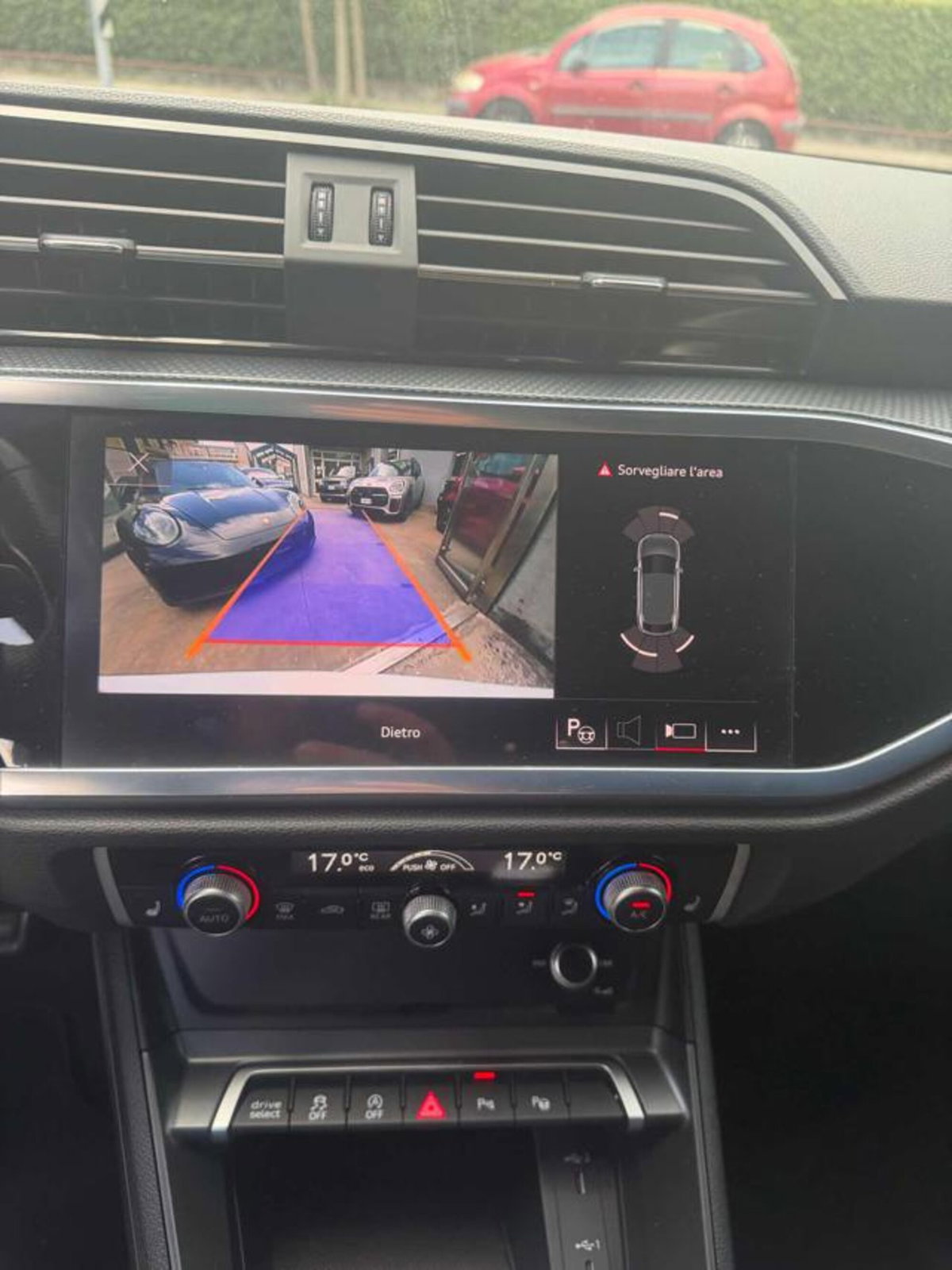 Audi Q3 Sportback 35 TDI quattro S tronic S line edition (11)
