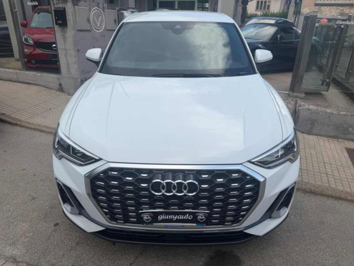 Audi Q3 Sportback 35 TDI quattro S tronic S line edition (2)