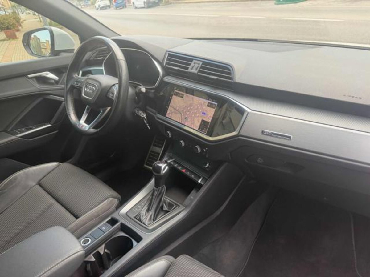 Audi Q3 Sportback 35 TDI quattro S tronic S line edition (8)