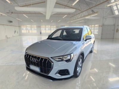 Audi Q3 35 TDI quattro S tronic Business Advanced usata