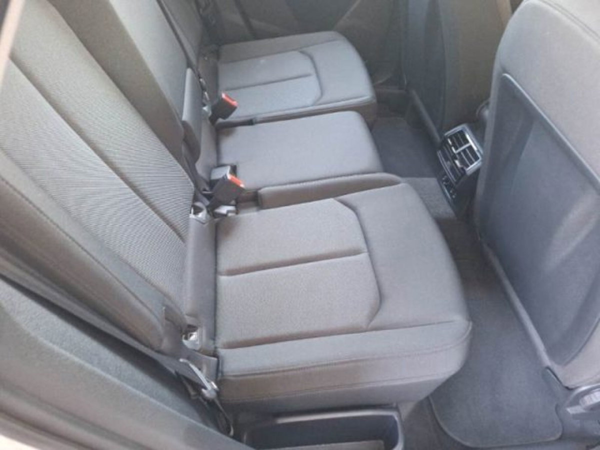Audi Q3 35 TDI quattro S tronic Business Advanced (14)
