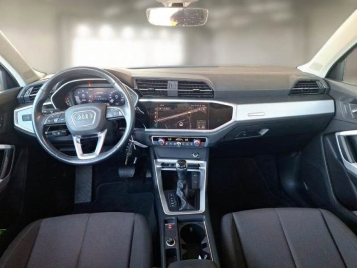 Audi Q3 35 TDI quattro S tronic Business Advanced (3)