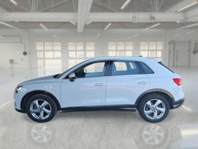 Audi Q3 35 TDI quattro S tronic Business Advanced (8)