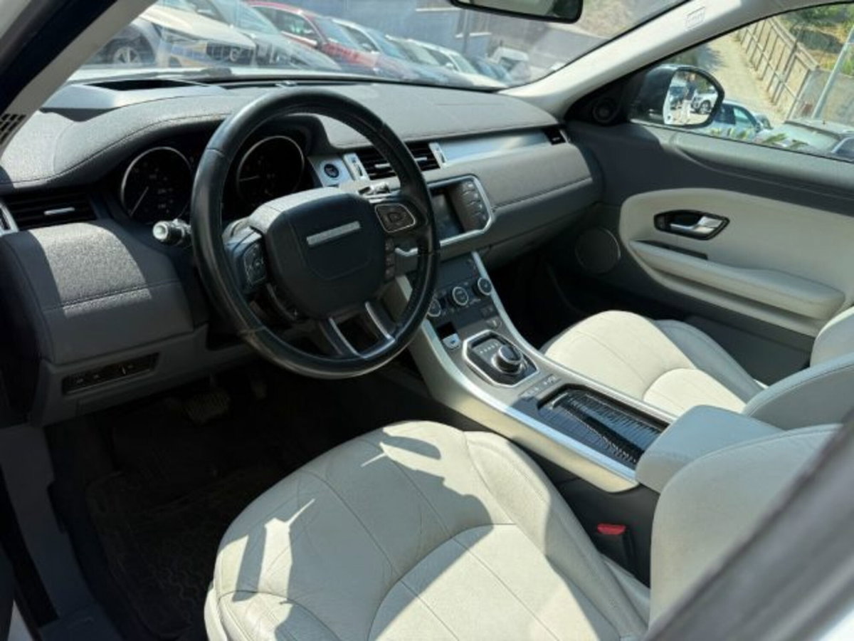 Land Rover Range Rover Evoque 2.0 TD4 150 CV 5p. SE Dynamic (8)