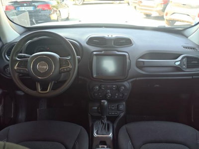 Jeep Renegade 1.3 T4 190CV PHEV 4xe AT6 Limited (9)