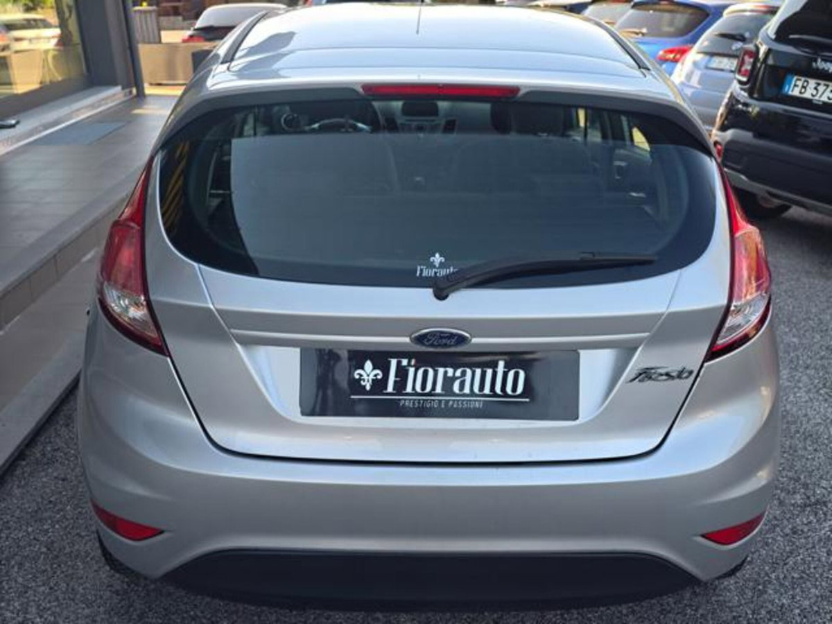 Ford Fiesta 1.5 TDCi 75CV 5 porte Titanium (4)