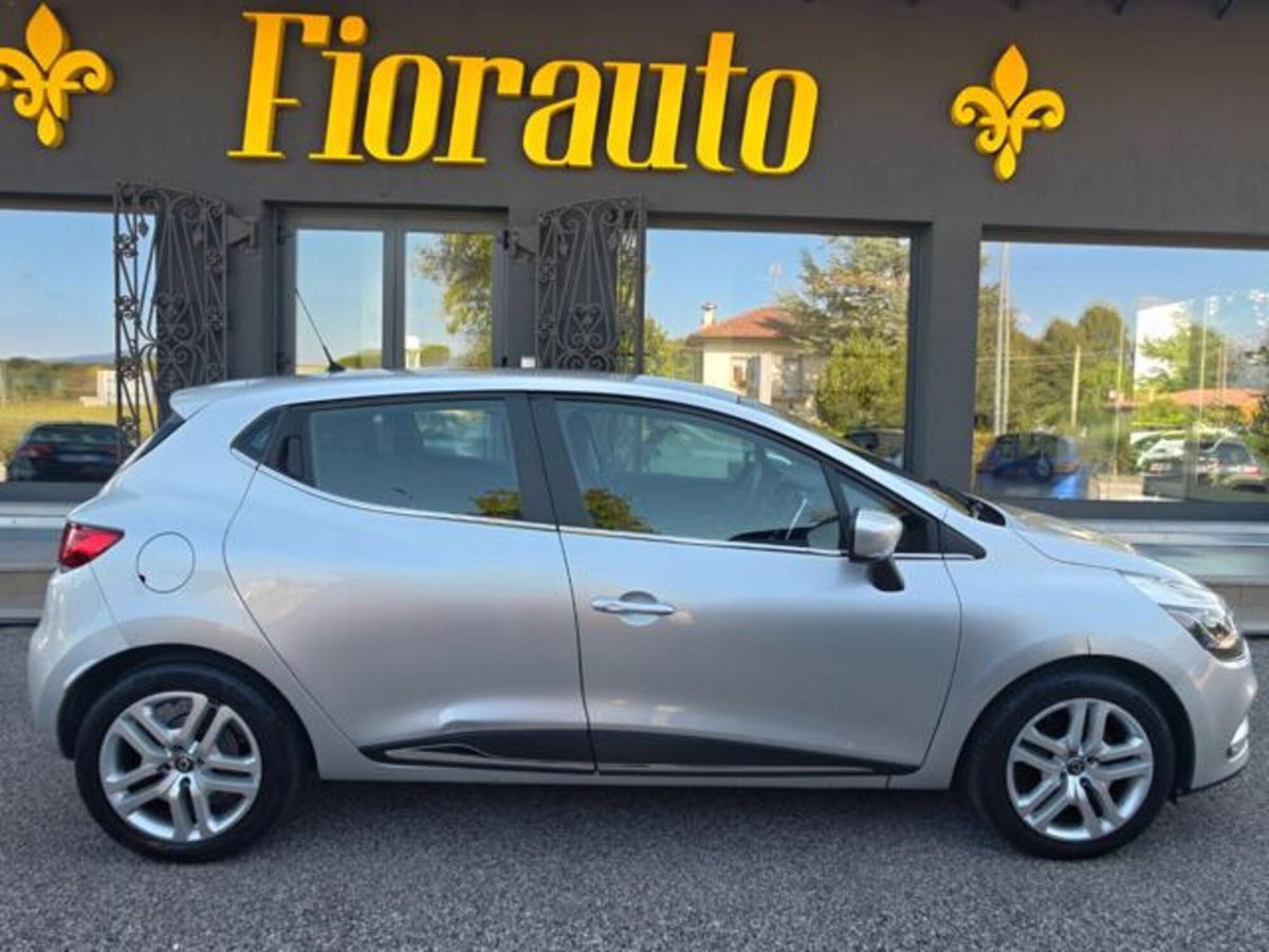 Renault Clio dCi 8V 75 CV Start&Stop 5 porte Energy Intens (3)