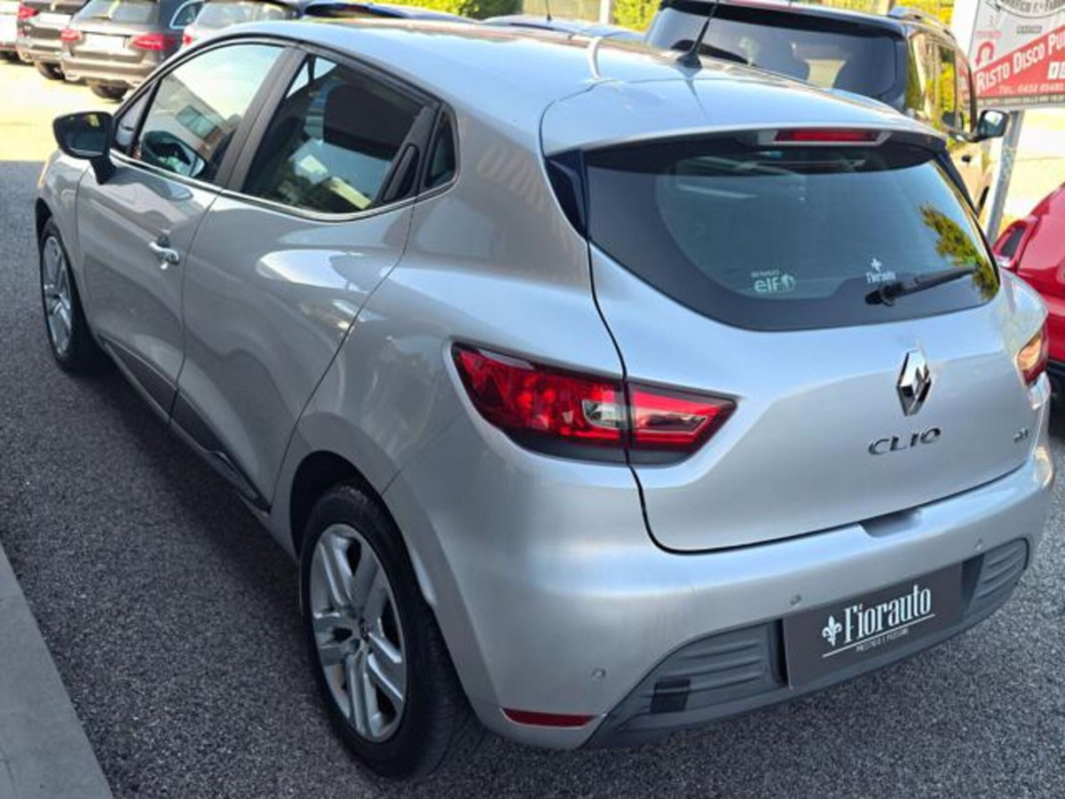Renault Clio dCi 8V 75 CV Start&Stop 5 porte Energy Intens (6)