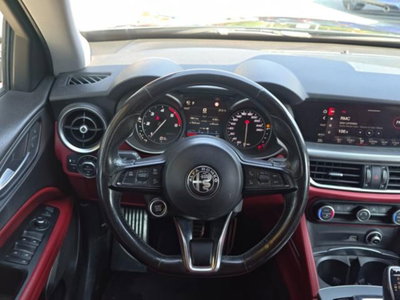 Alfa Romeo Stelvio Stelvio 2.2 Turbodiesel 190 CV AT8 Q4 Ti (14)