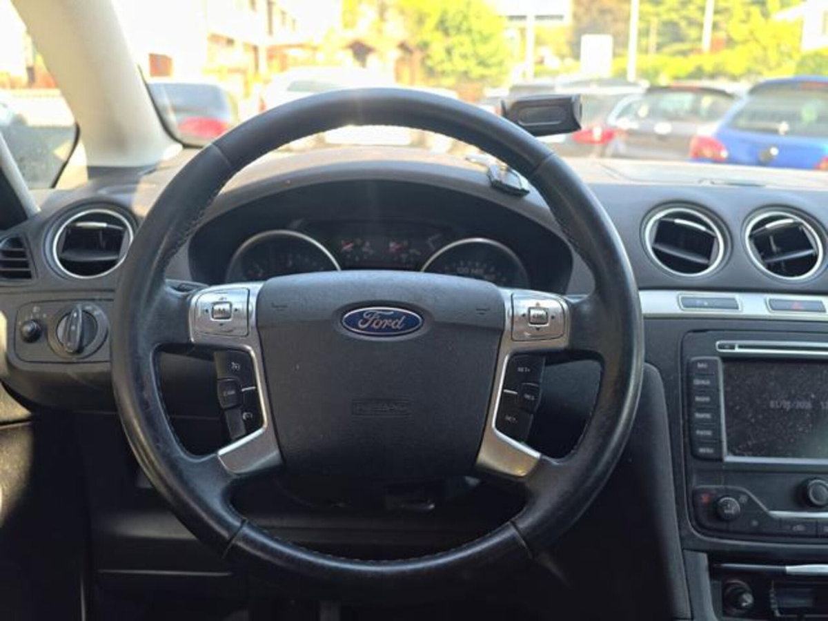Ford S-Max 2.0 TDCi 140 CV New Titanium (4)